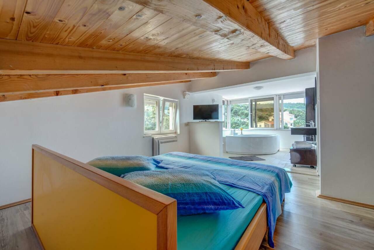 Apartments Savar - Ilo Brbinj 外观 照片